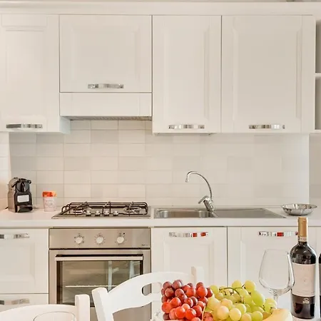 Incantevole Fronte Mare Apartment Lido di Camaiore