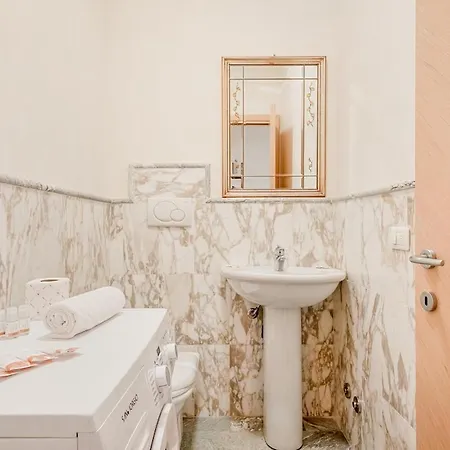 Apartment Incantevole Fronte Mare *